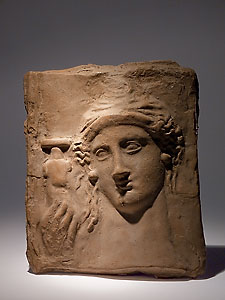 Plaque depicting a young woman - Terracotta