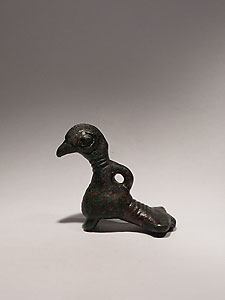 Luristan fledgling-shaped pendant - Bronze