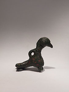 Luristan fledgling-shaped pendant - Bronze