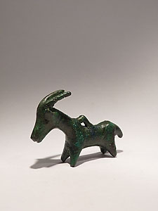 Luristan pendant in the form of an ibex - Bronze