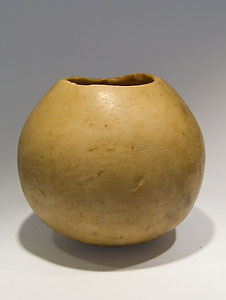 Syrian globular vase - Banded limestone