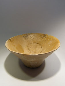 Syrian vase with flared body - Beige calcite