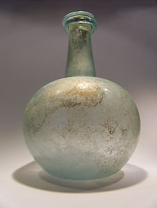 Bottle with globular body - Green glass