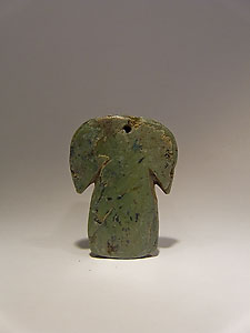 Anatolian pendent referring to an idol of Kilia type - Green stone