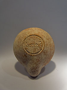 Oil lamp decorated with ithyphallic grotesque - Terracotta