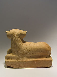 Boeotian lying ram - Terracotta