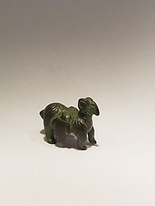 Small ram carrying baskets - Bronze