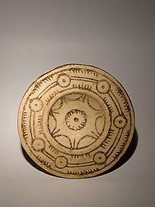 Small dish - Glazed faience