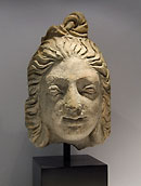 Tête de Bodhisattva - Stuc
