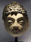 Tête de Bodhisattva - Stuc